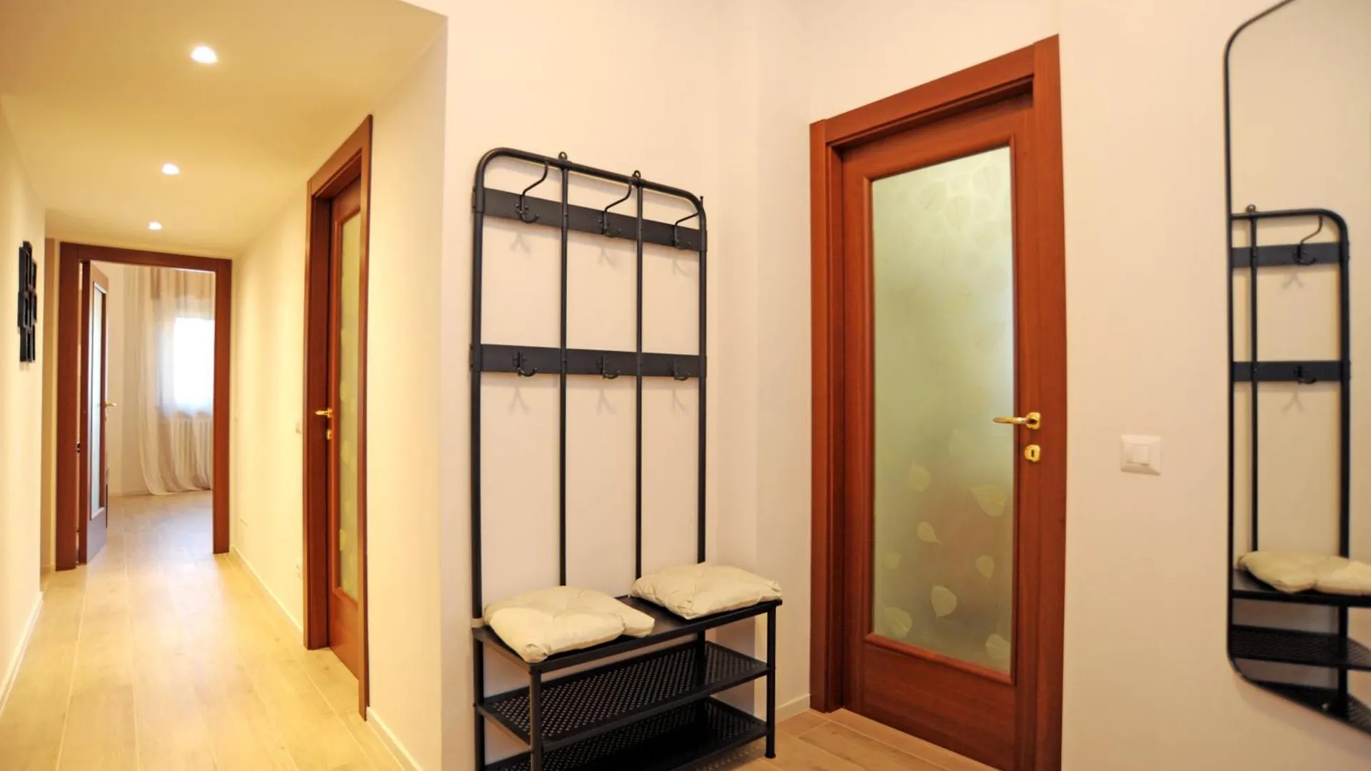 Gambara Apartment Milano Italia